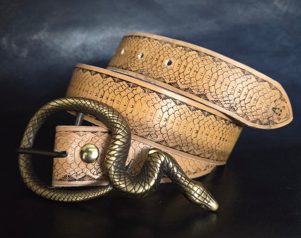 Snake belt