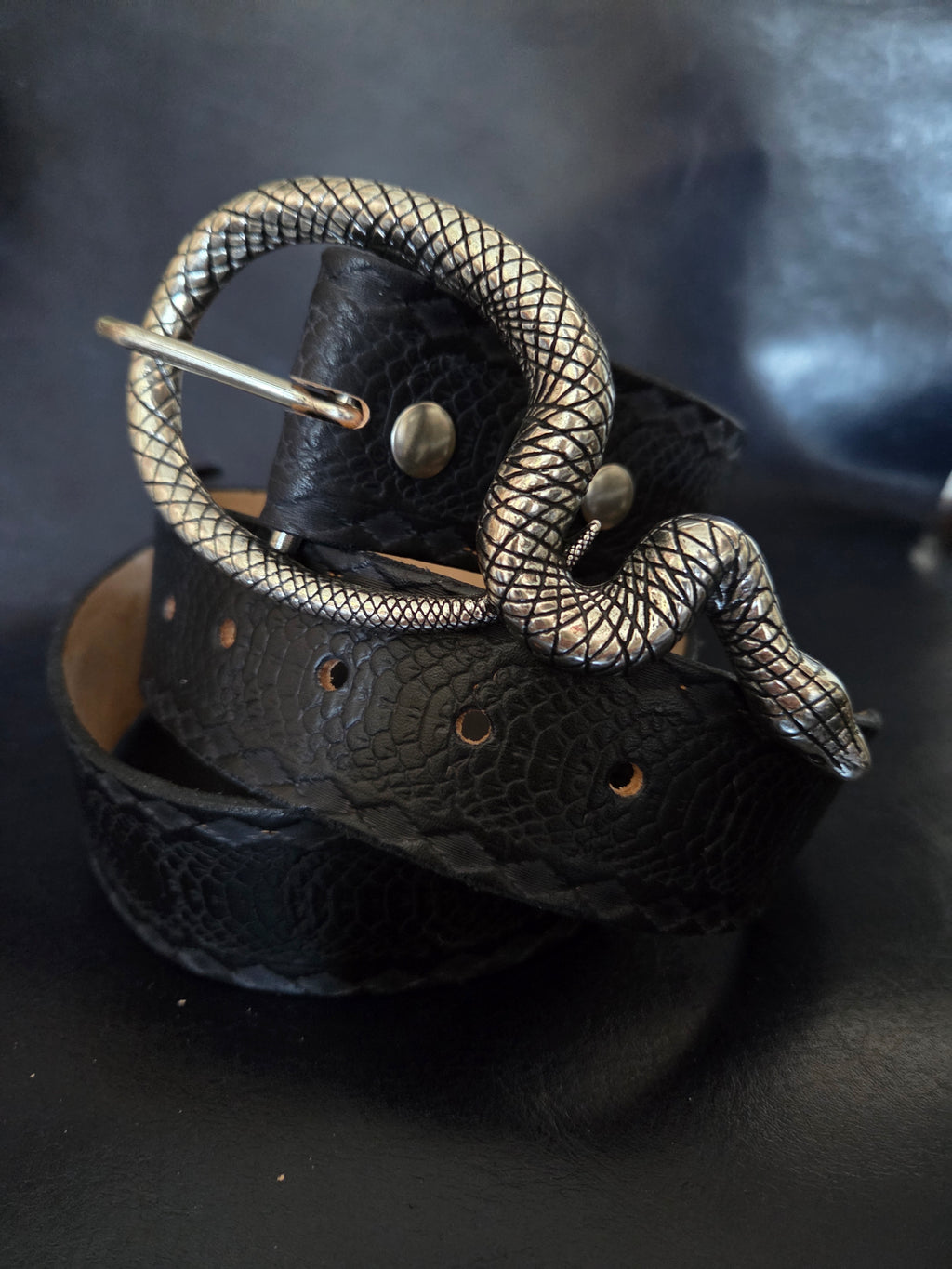 Snake belt